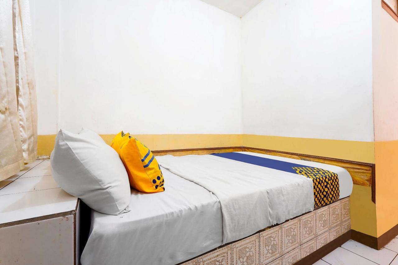 Spot On 91444 Hotel Arimbi Bandung Extérieur photo