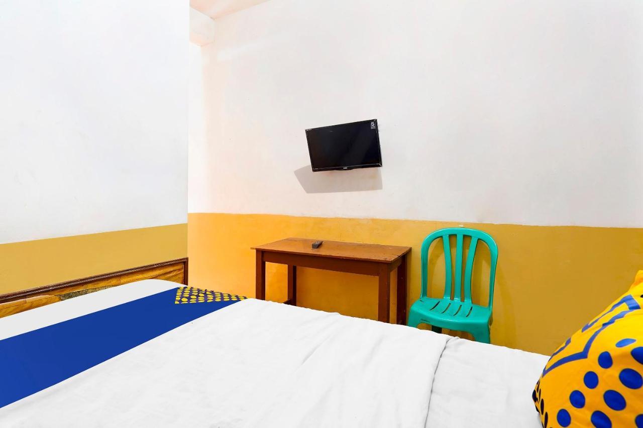 Spot On 91444 Hotel Arimbi Bandung Extérieur photo