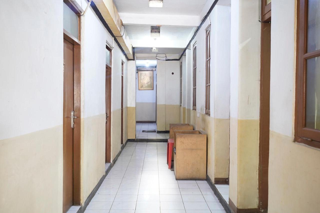 Spot On 91444 Hotel Arimbi Bandung Extérieur photo