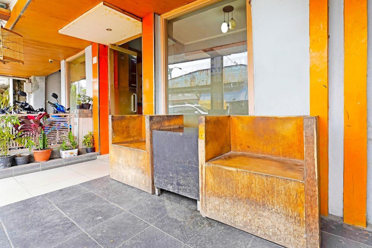 Spot On 91444 Hotel Arimbi Bandung Extérieur photo